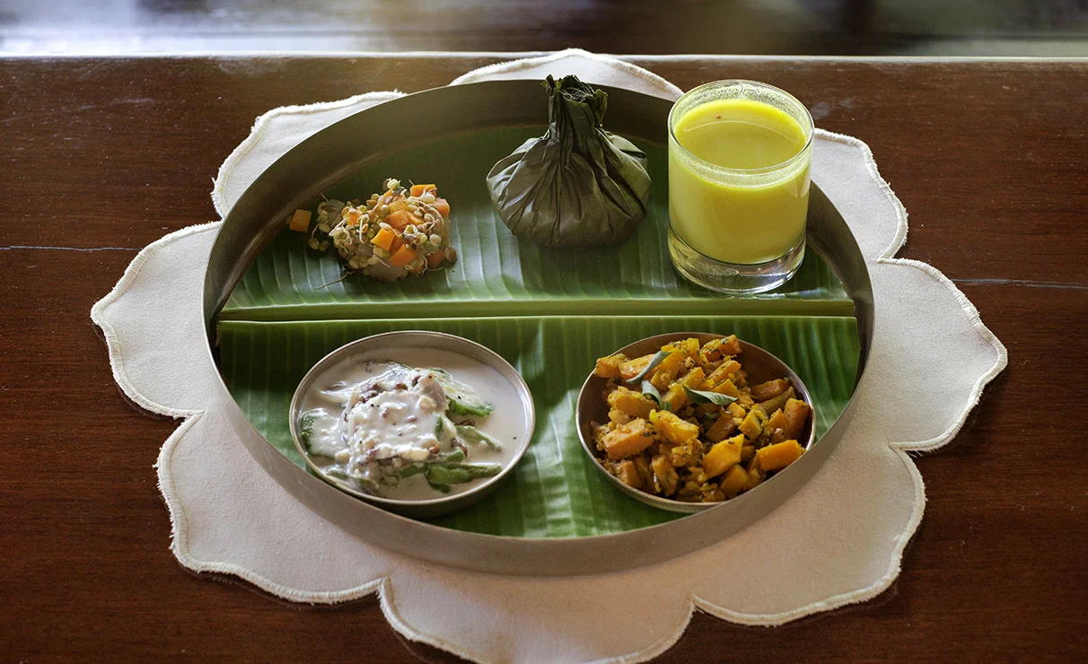 The Ayurvedic Rationale For Meal Timings, The Time Between Meals, And The Quantity Of Food.